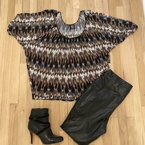 Bobeau Sexy scoop Neck Top